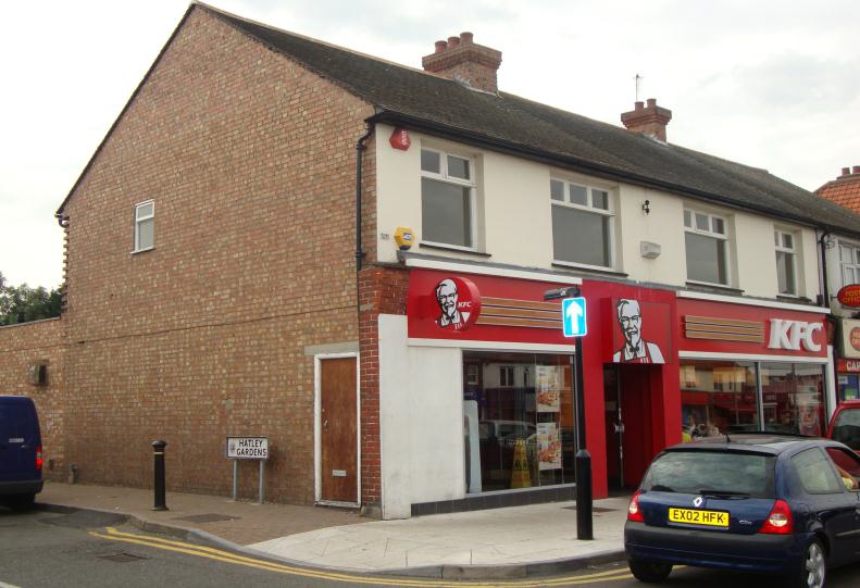 138-140 London Rd, Benfleet for lease Primary Photo- Image 1 of 4