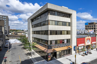 Plus de détails pour 22 King St W, Oshawa, ON - Bureau à vendre