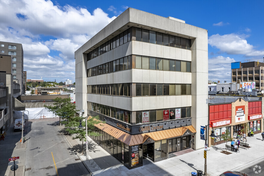 22 King St W, Oshawa, ON for lease - Primary Photo - Image 1 of 4