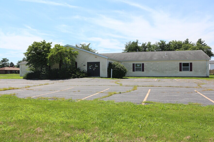 3001 W Lafayette Ave, Jacksonville, IL à vendre - Photo du bâtiment - Image 2 de 23