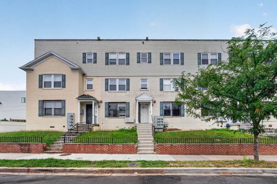 1271-1275 Meigs Pl NE, Washington, DC for sale - Building Photo - Image 2 of 27