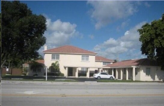 1040 S Federal Hwy, Hollywood, FL for sale - Primary Photo - Image 1 of 7