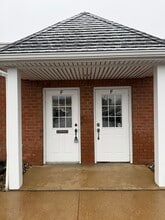 320 Center St, Chardon, OH à louer Photo intérieure- Image 2 de 14