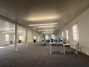 1163-1167 Gorgas Ave, San Francisco, CA for lease Interior Photo- Image 2 of 17