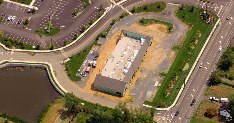 199 Texas Rd, Old Bridge, NJ à louer - Photo du bâtiment - Image 2 de 2