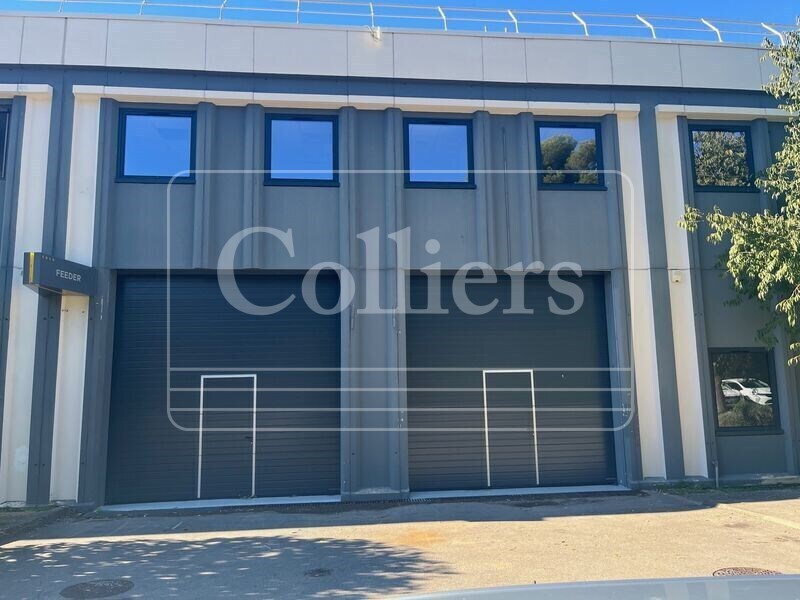 Flex in Vitrolles for lease Building Photo- Image 1 of 10
