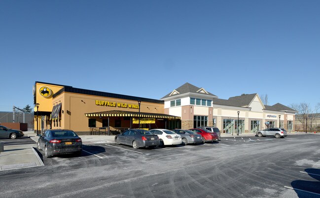 Plus de détails pour 333 School St, Mansfield, MA - Commerce de détail à louer