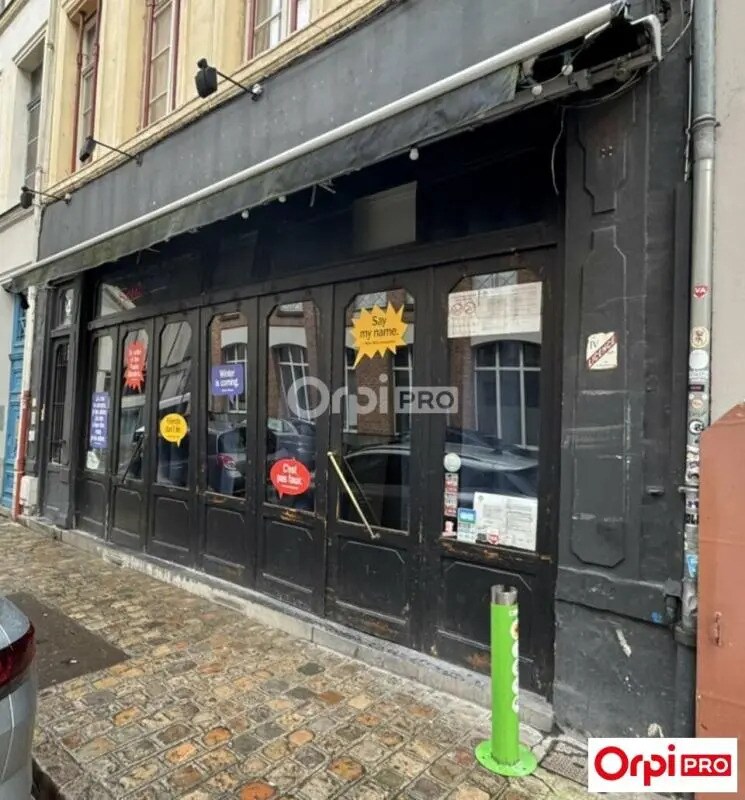Commerce de détail dans Lille à louer Photo du bâtiment- Image 1 de 4
