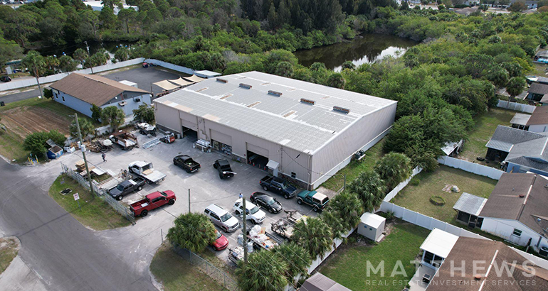 6740 Tower Dr, Hudson, FL for lease - Primary Photo - Image 1 of 8