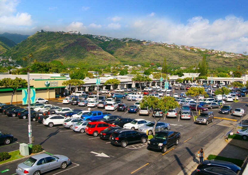 820 Hind Dr, Honolulu, HI à louer - Aérien - Image 3 de 5