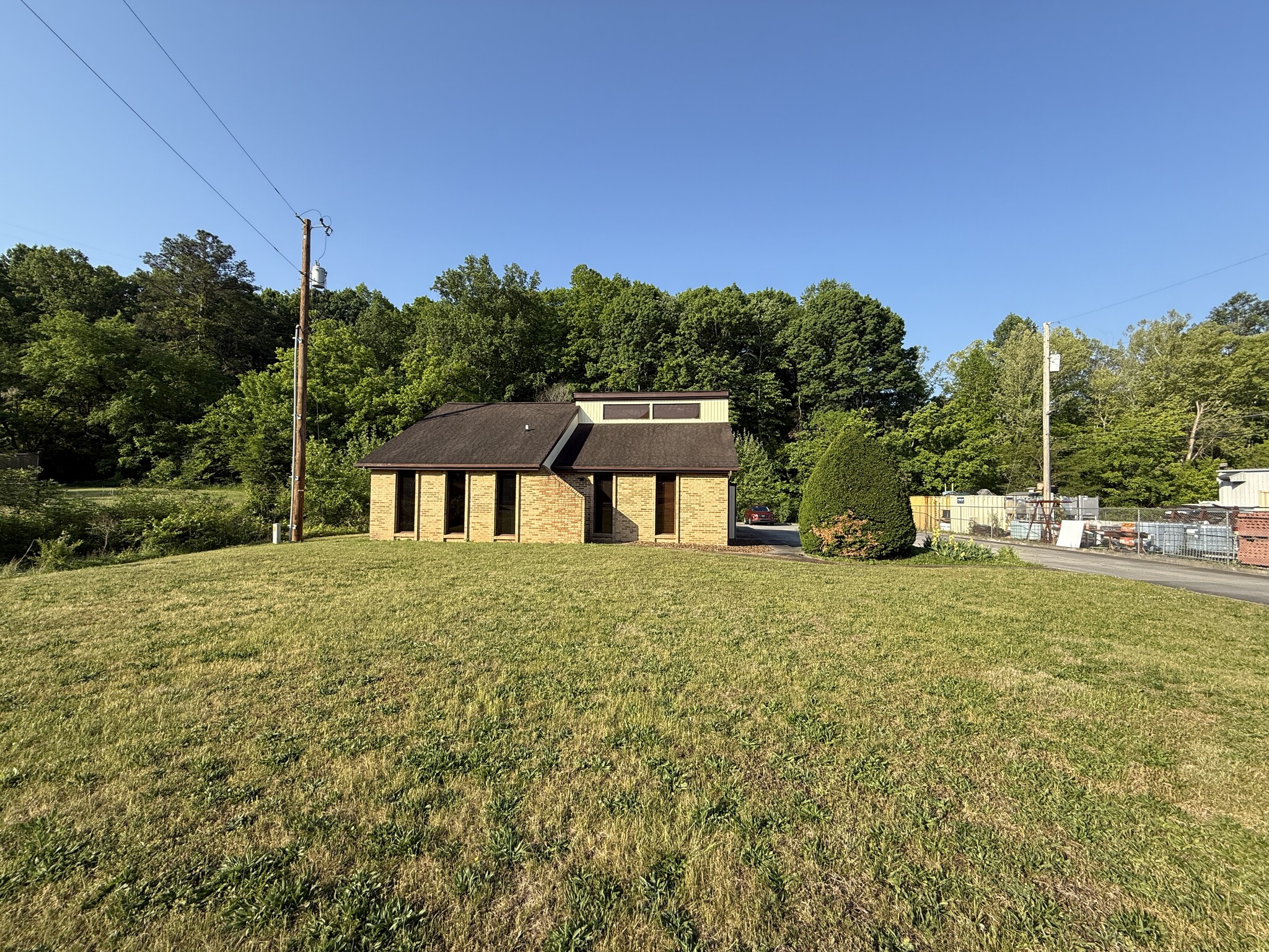 508 Scarboro Ln, Oak Ridge, TN for sale Primary Photo- Image 1 of 28