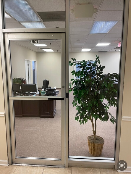 100 Morris Ave, Springfield, NJ for lease - Building Photo - Image 2 of 14