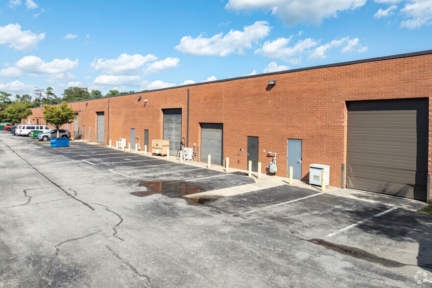 1360 Blair Dr, Odenton, MD for lease - Building Photo - Image 2 of 4