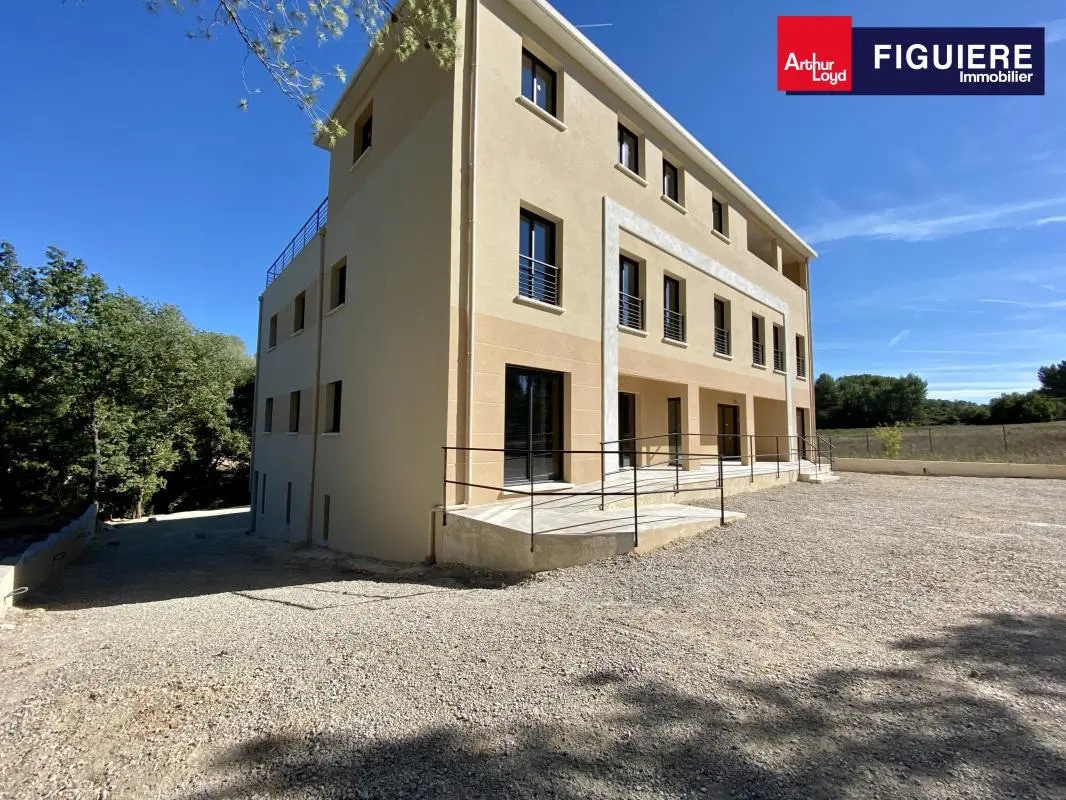 Office in Peynier for lease Building Photo- Image 1 of 17