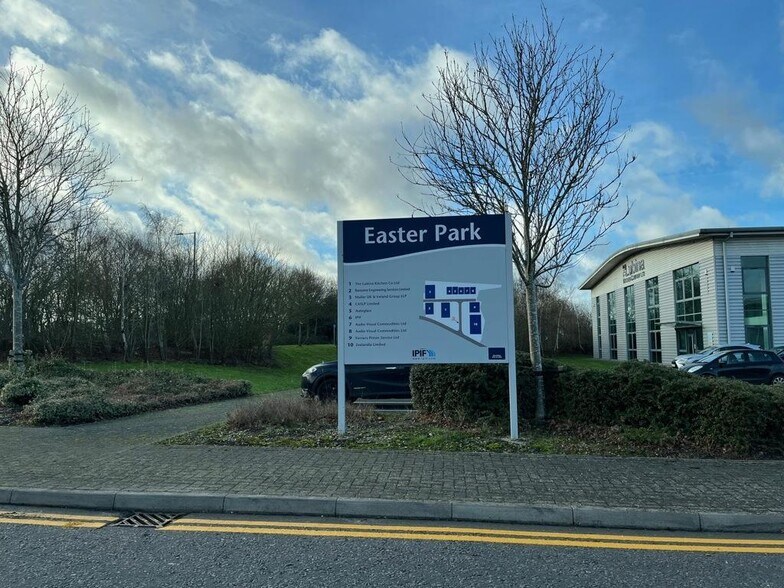 Axial Way, Colchester à louer - Photo du bâtiment - Image 2 de 13