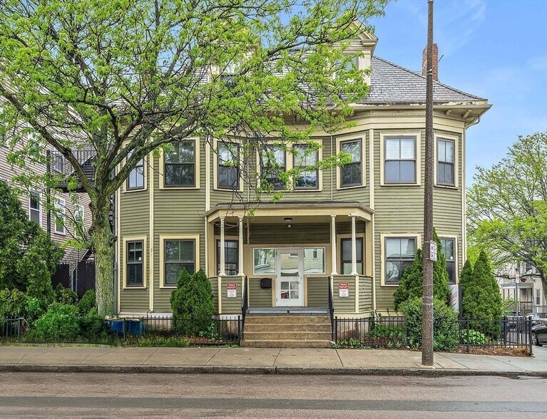 222 Bowdoin St, Boston, MA à vendre - Photo du bâtiment - Image 2 de 2