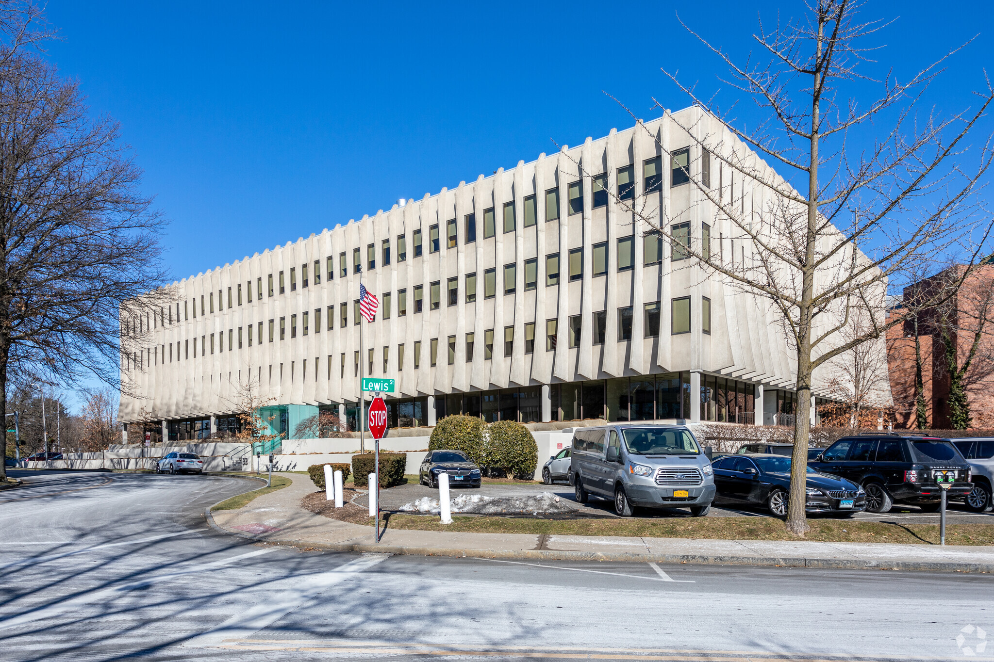 33 Benedict Pl, Greenwich, CT for lease Building Photo- Image 1 of 4