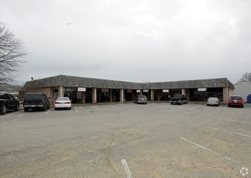 141 Highway 72 E, Collierville, TN à louer - Photo principale - Image 1 de 2