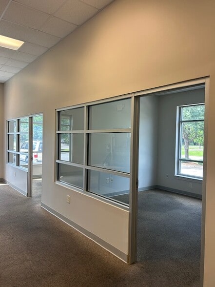 3111 Kitty Hawk Rd, Wilmington, NC for lease - Building Photo - Image 3 of 13