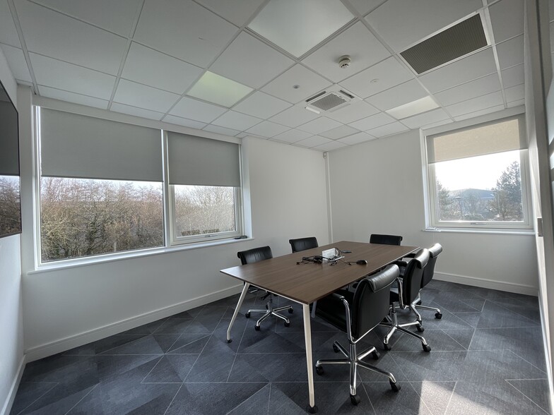 Harlequin Office Park, Bristol for lease - Building Photo - Image 2 of 9