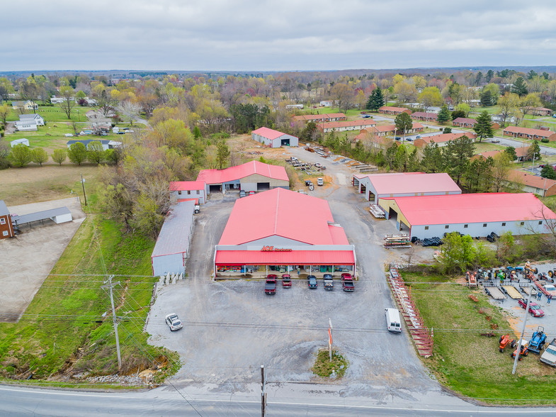 9894 US Highway 70, Mc Ewen, TN à vendre - Photo du b timent - Image 1 de 1