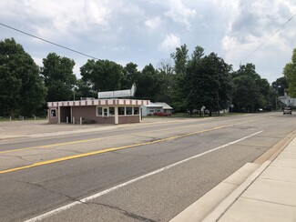 Plus de détails pour 102 Lansing St, Charlotte, MI - Terrain à louer