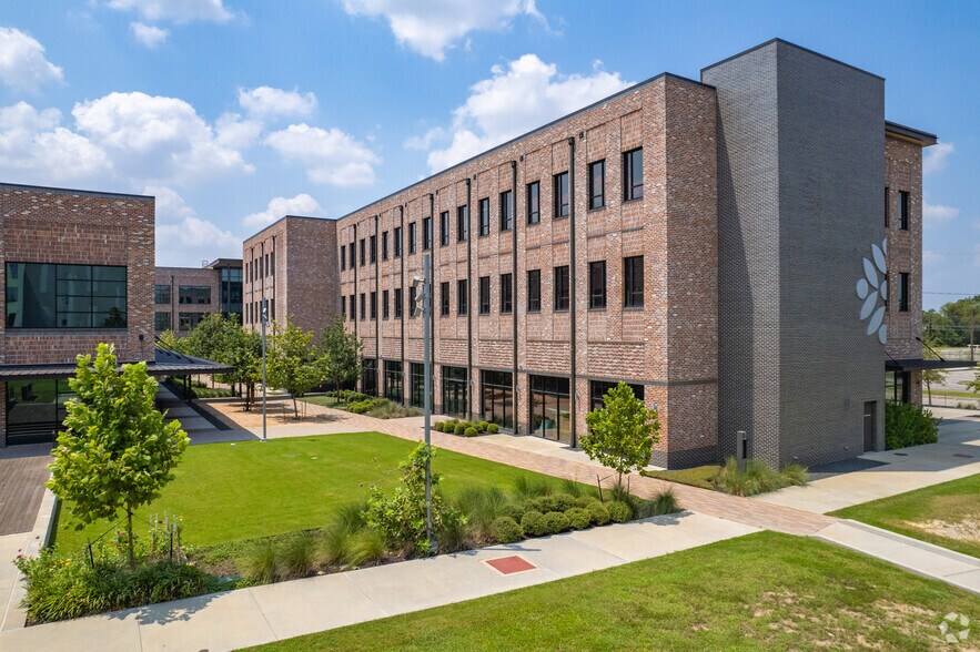 4400 Harrisburg Blvd, Houston, TX à louer - Photo du bâtiment - Image 3 de 17