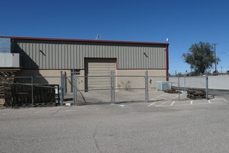 3150 Freeway Industrial Loop, Tucson, AZ for lease Building Photo- Image 2 of 6