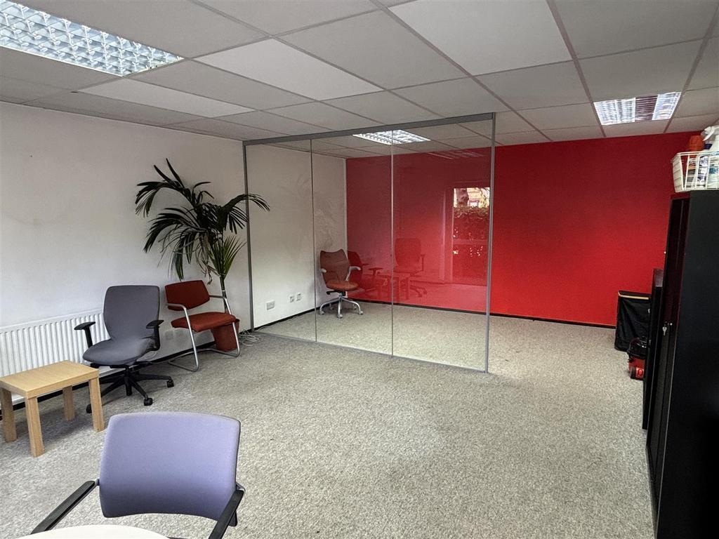 Banbury Rd, Chipping Norton for lease Interior Photo- Image 1 of 8