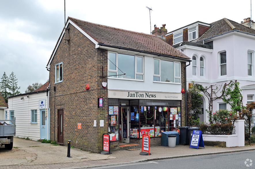 46 High St, Hassocks for lease - Primary Photo - Image 1 of 3