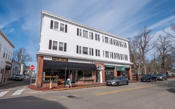 103 Bellevue Ave, Newport, RI à louer Photo du bâtiment- Image 2 de 17