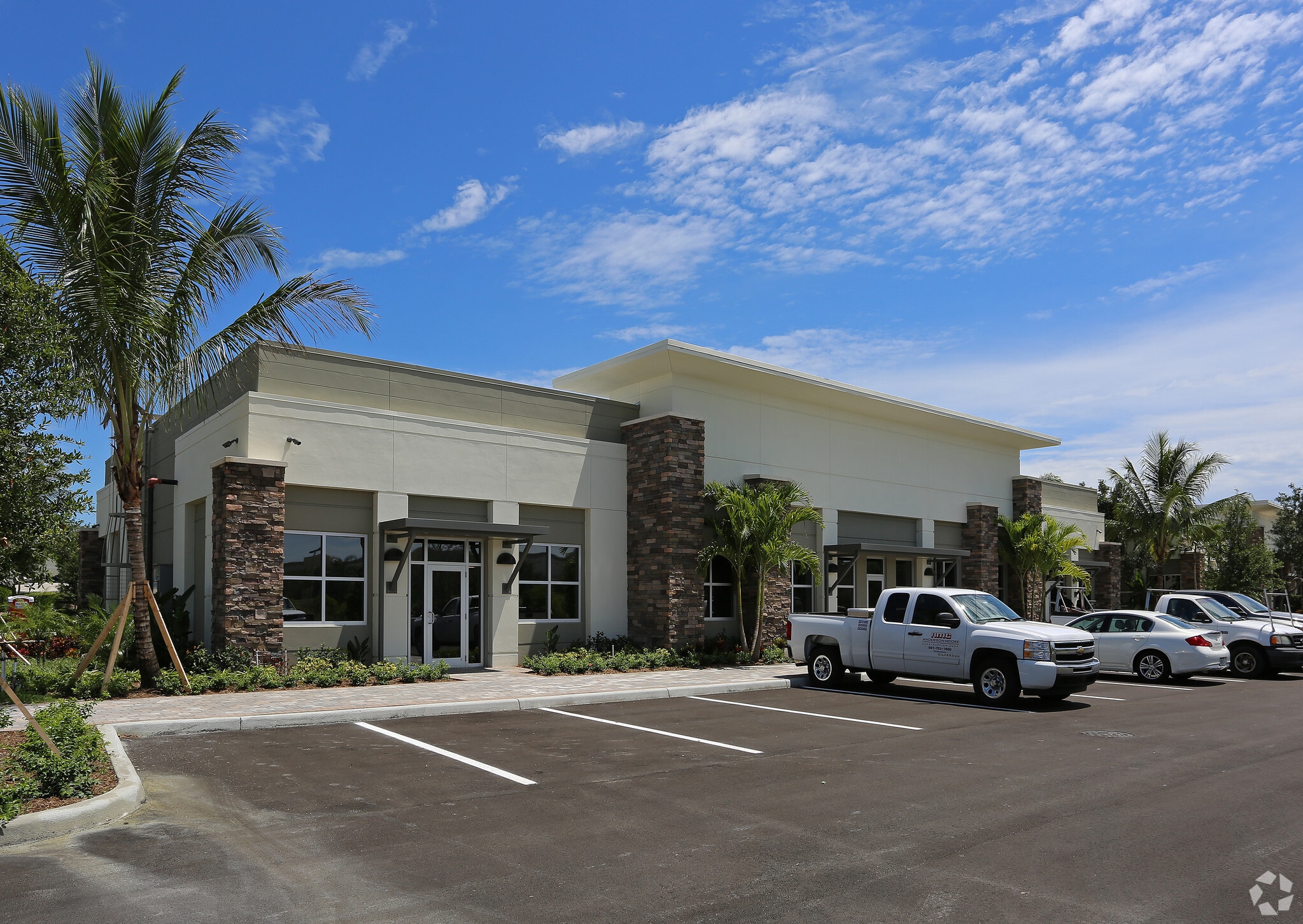 2585 State Road 7, Wellington, FL for lease Primary Photo- Image 1 of 15
