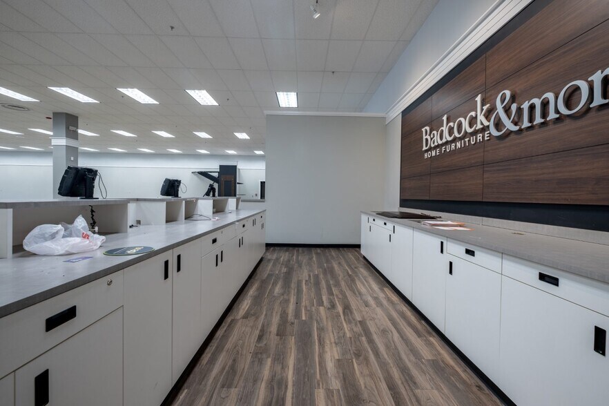 1388 Warren Coleman Blvd, Concord, NC à vendre - Photo intérieure - Image 3 de 31