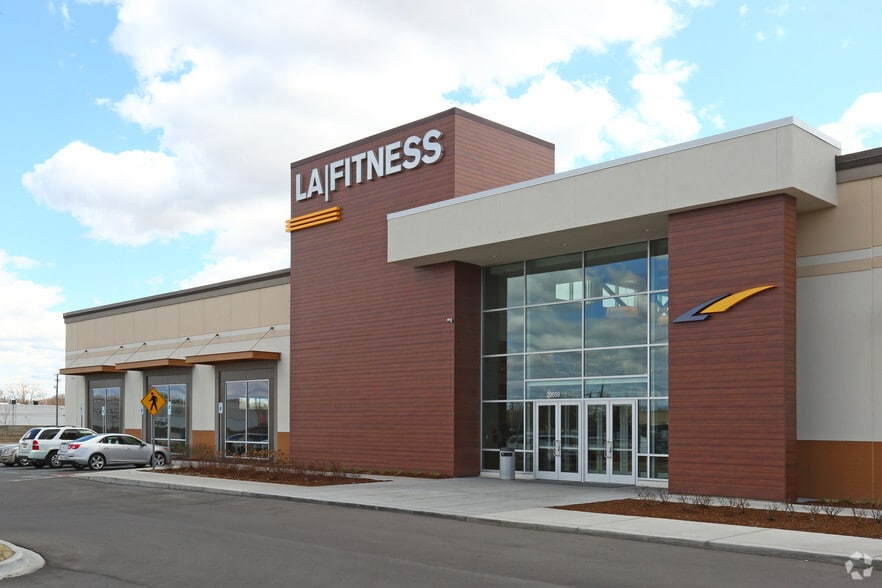 29659 7 Mile Rd, Livonia, MI for lease - Building Photo - Image 3 of 5
