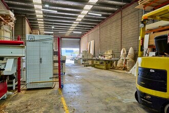 10 Seismic Ct, Rowville for lease Interior Photo- Image 2 of 3