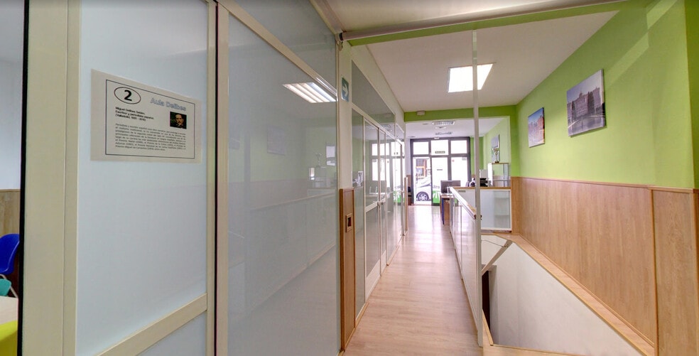 Multifamily in Madrid, Madrid for sale - Interior Photo - Image 2 of 7