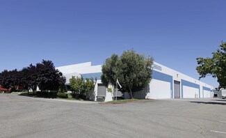 Plus de détails pour 5874 Brisa St, Livermore, CA - Industriel à louer