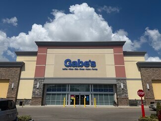 Plus de détails pour 1111 Missouri Ave N, Largo, FL - Commerce de détail à louer