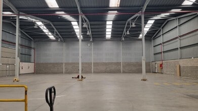 Industriel dans Constantí, Tarragona à louer Photo intérieure- Image 2 de 7