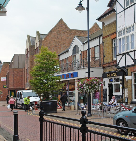 18 King St, Maidenhead à louer - Photo du bâtiment - Image 3 de 3