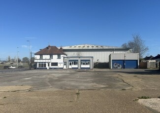 Plus de détails pour 121-127 Redbridge Rd, Southampton - Commerce de détail à louer