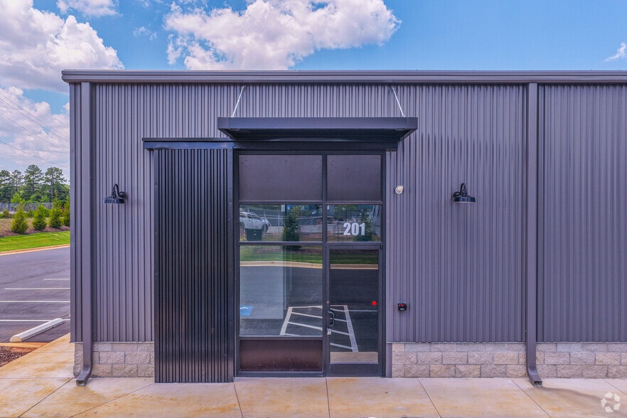 135 Trade Center Court, Augusta, GA for lease - Building Photo - Image 3 of 4