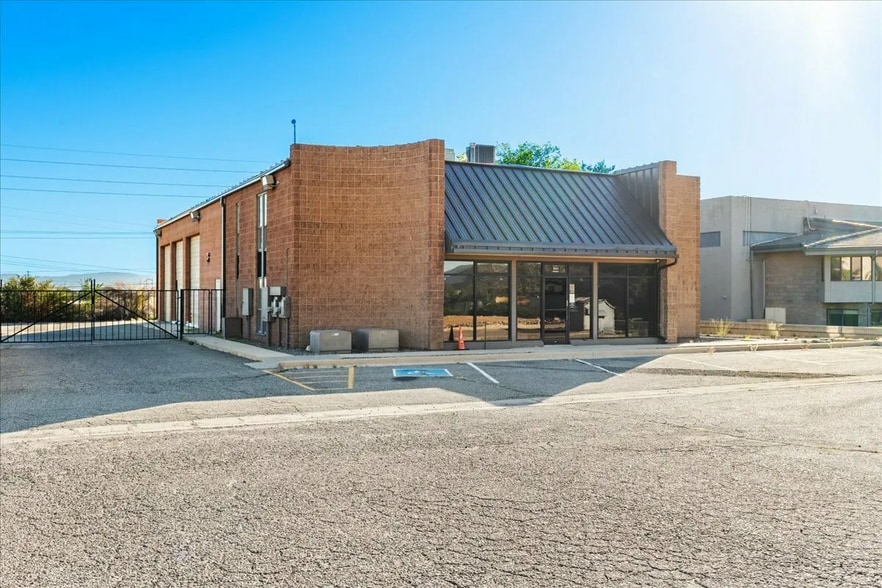 3241 Tower Rd, Prescott, AZ for sale - Building Photo - Image 2 of 9