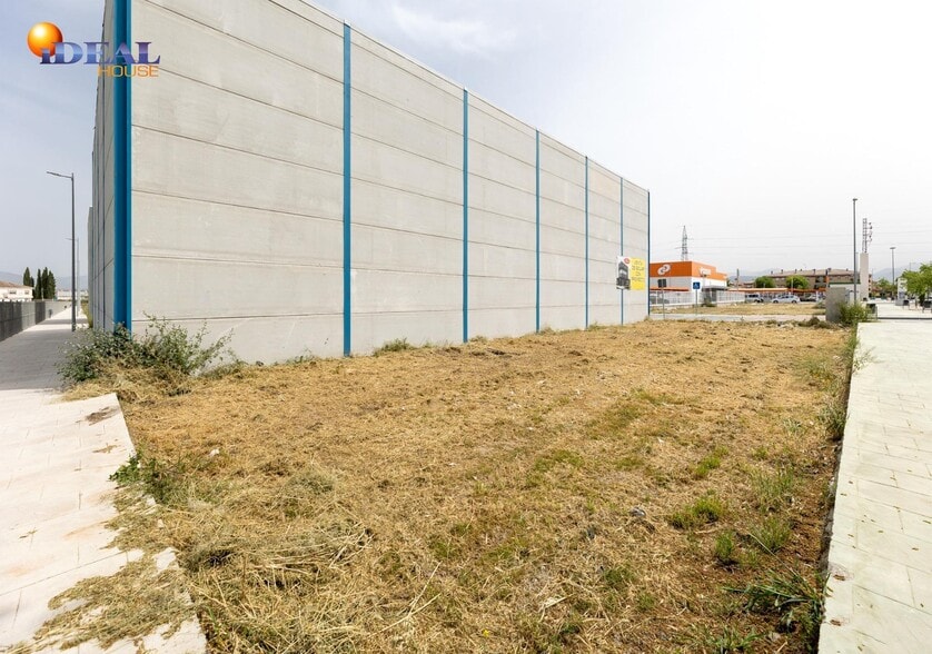 Industrial in Vegas del Genil, Granada for sale - Building Photo - Image 2 of 17