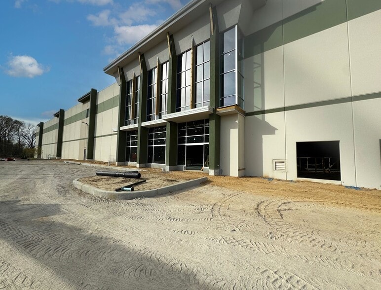 219 Wyckoff Mills Rd, East Windsor, NJ à louer - Photo de construction - Image 3 de 5