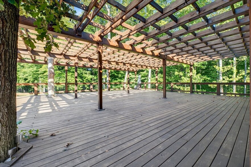 3975 Jarman Hollow Rd, Palmyra, TN à vendre - Photo du bâtiment - Image 2 de 28