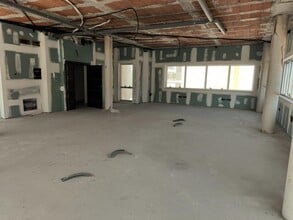Office/Retail in Ávila, Ávila for lease Interior Photo- Image 2 of 4