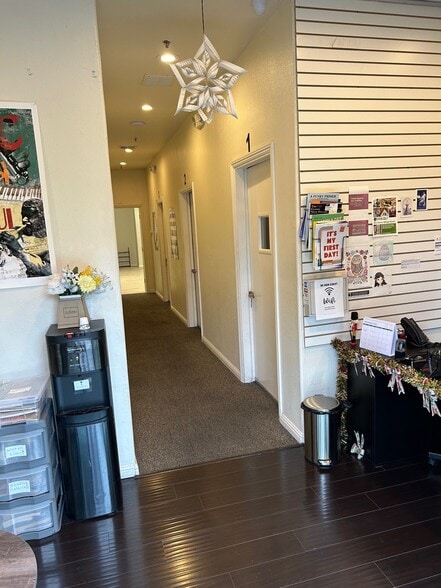 4540-4590 Dublin Blvd, Dublin, CA for lease - Building Photo - Image 3 of 5