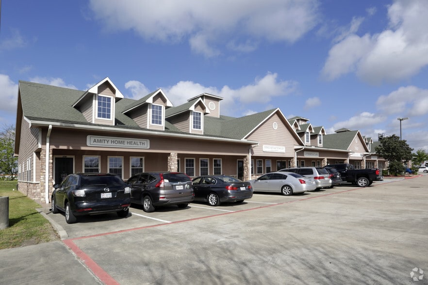 7924 Broadway St, Pearland, TX for lease - Building Photo - Image 2 of 4