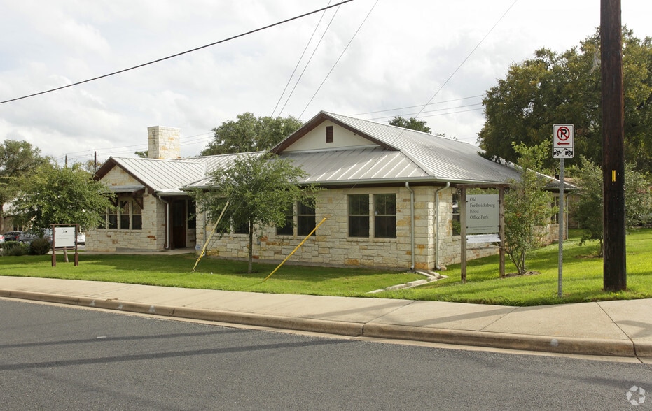 5901 Old Fredericksburg Rd, Austin, TX à louer - Photo du bâtiment - Image 3 de 19